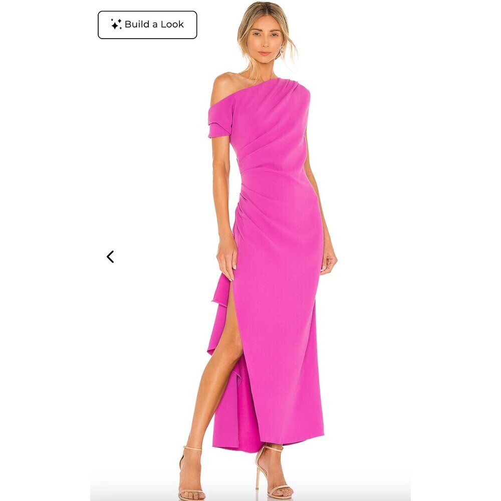 Elliatt NWT Gwenyth Dress in Orchid Size Medium Off The Shoulder Midi Ruffles